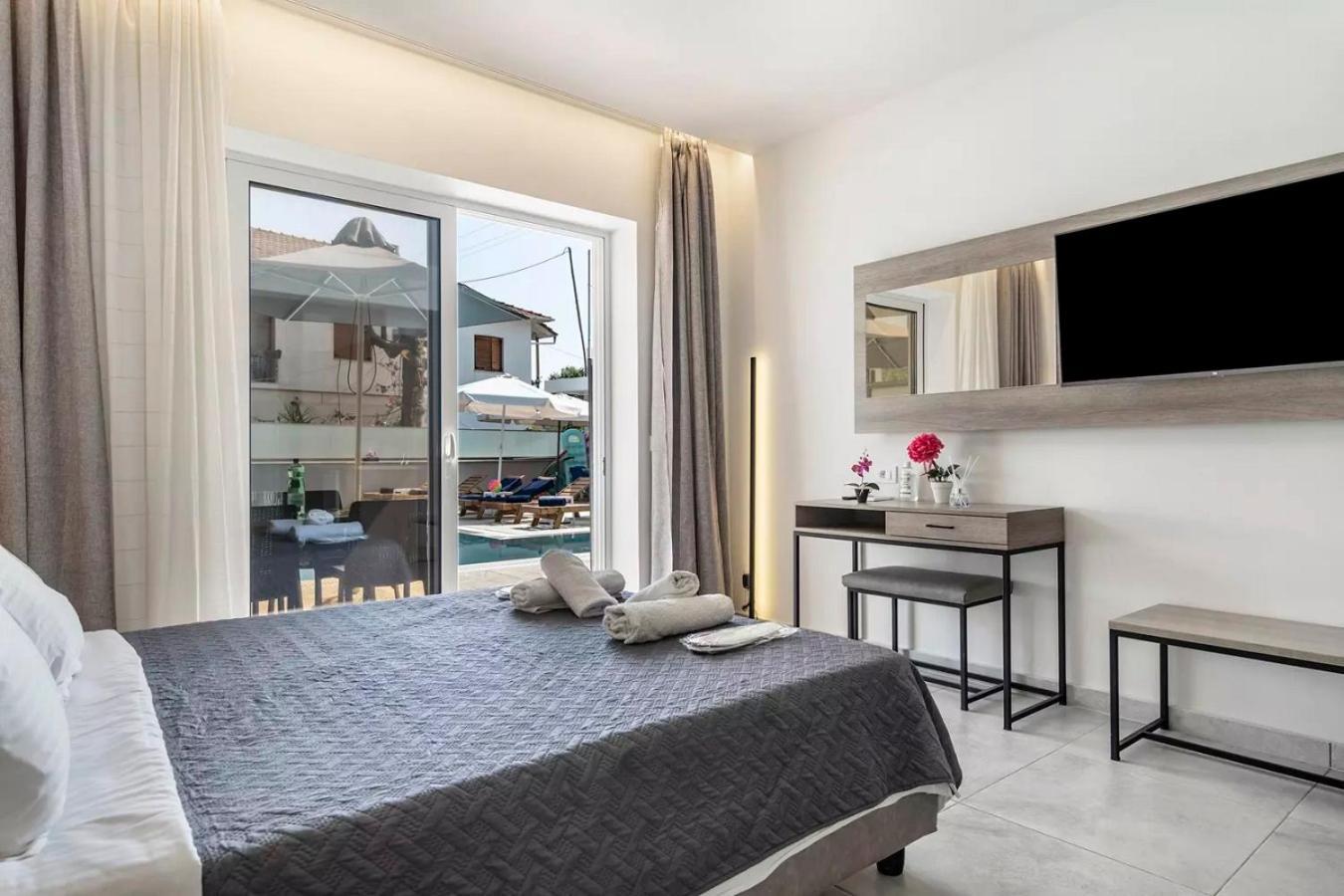 Blue Star Aparthotel Нидри Экстерьер фото