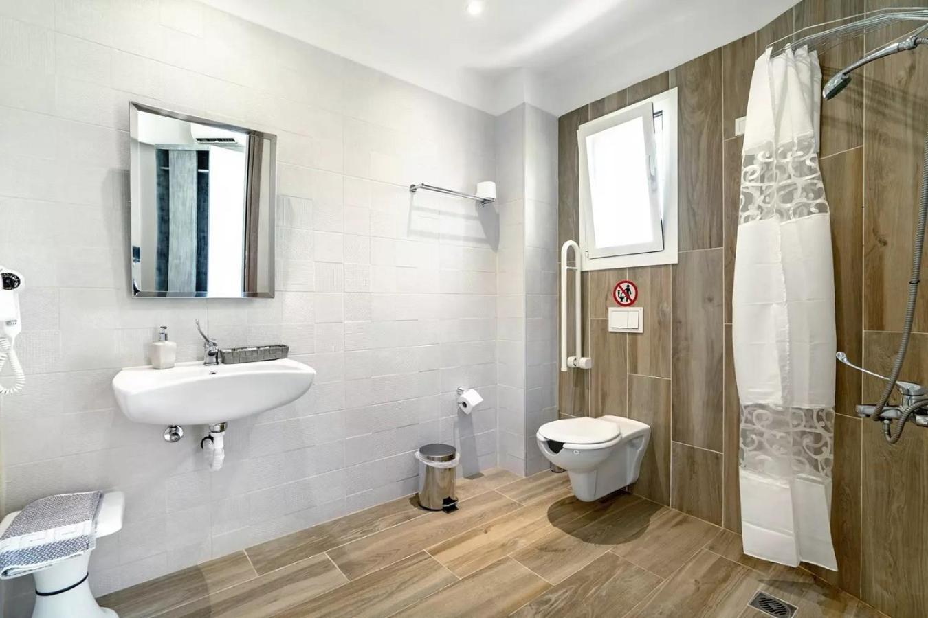 Blue Star Aparthotel Нидри Экстерьер фото