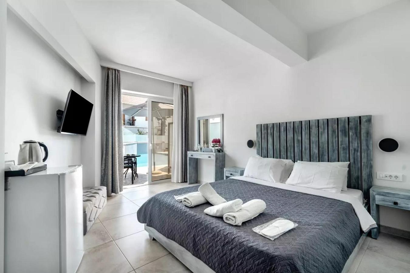 Blue Star Aparthotel Нидри Экстерьер фото