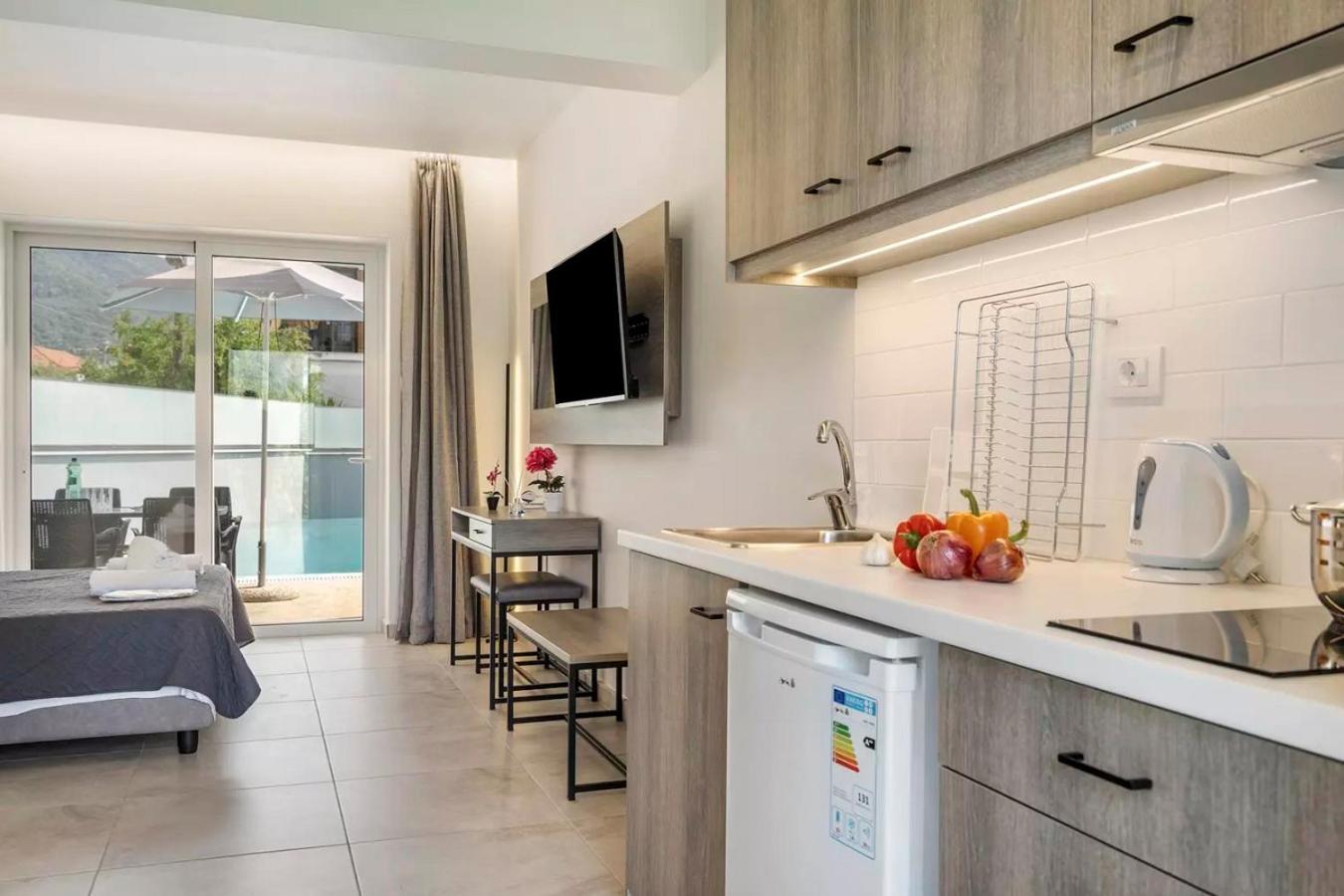 Blue Star Aparthotel Нидри Экстерьер фото